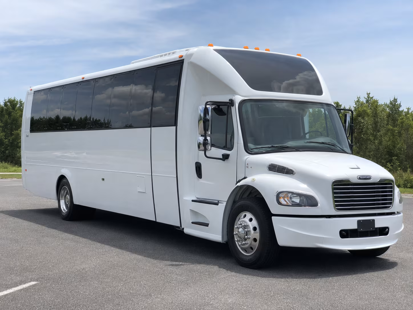 corporate party bus transportation for la mirada teams and