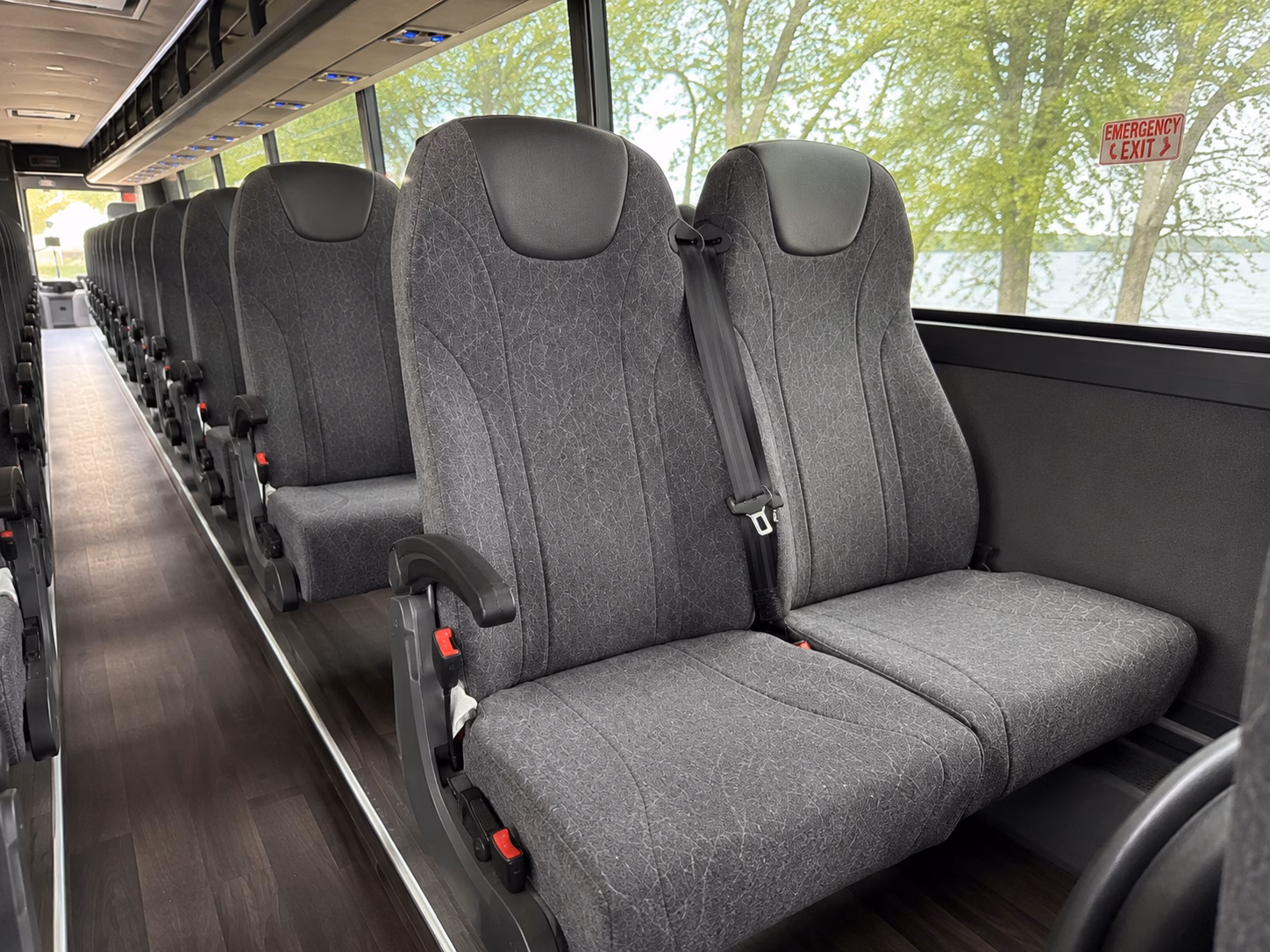 la habra bus rentals