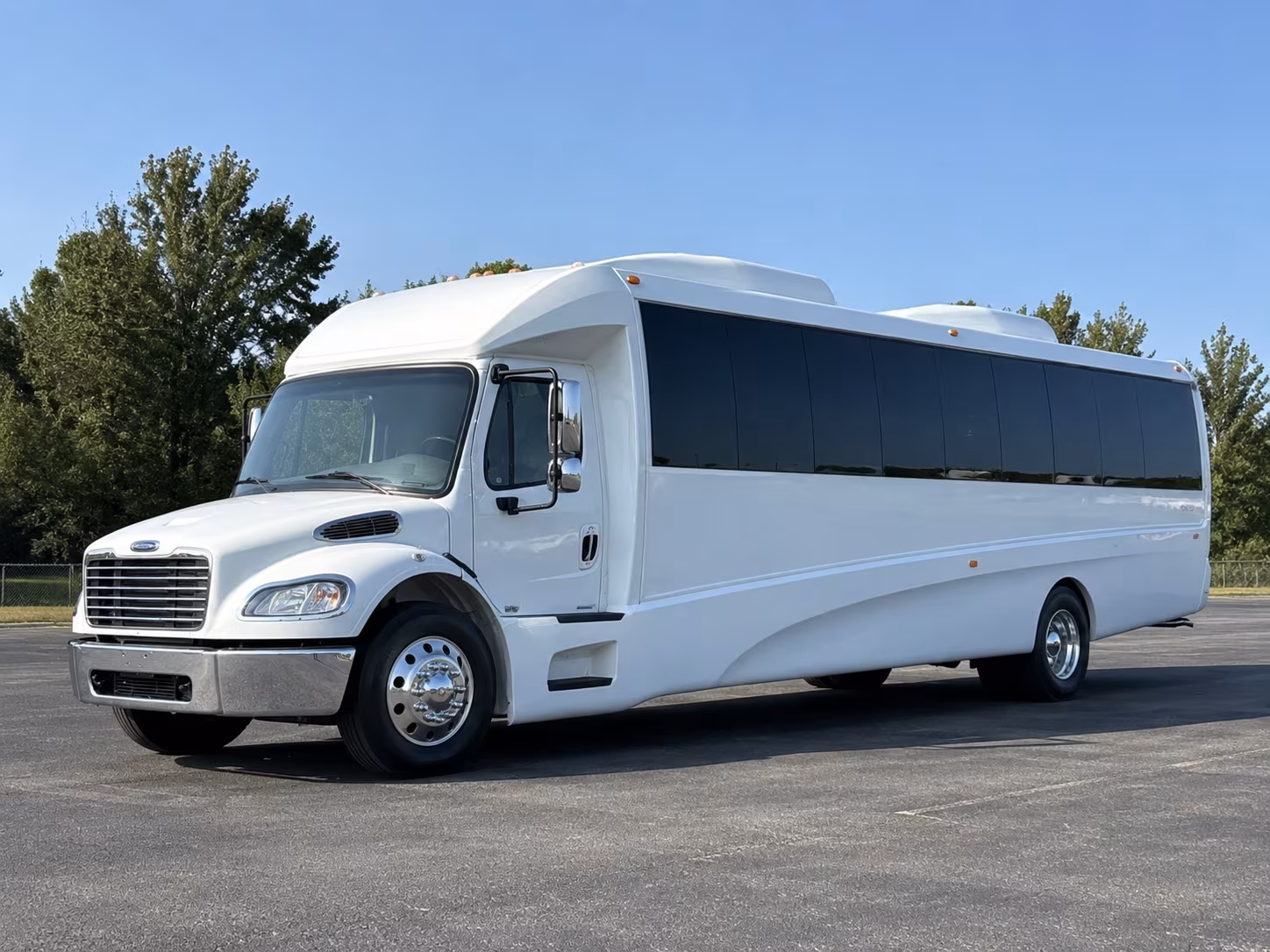 la mirada concert party bus rental