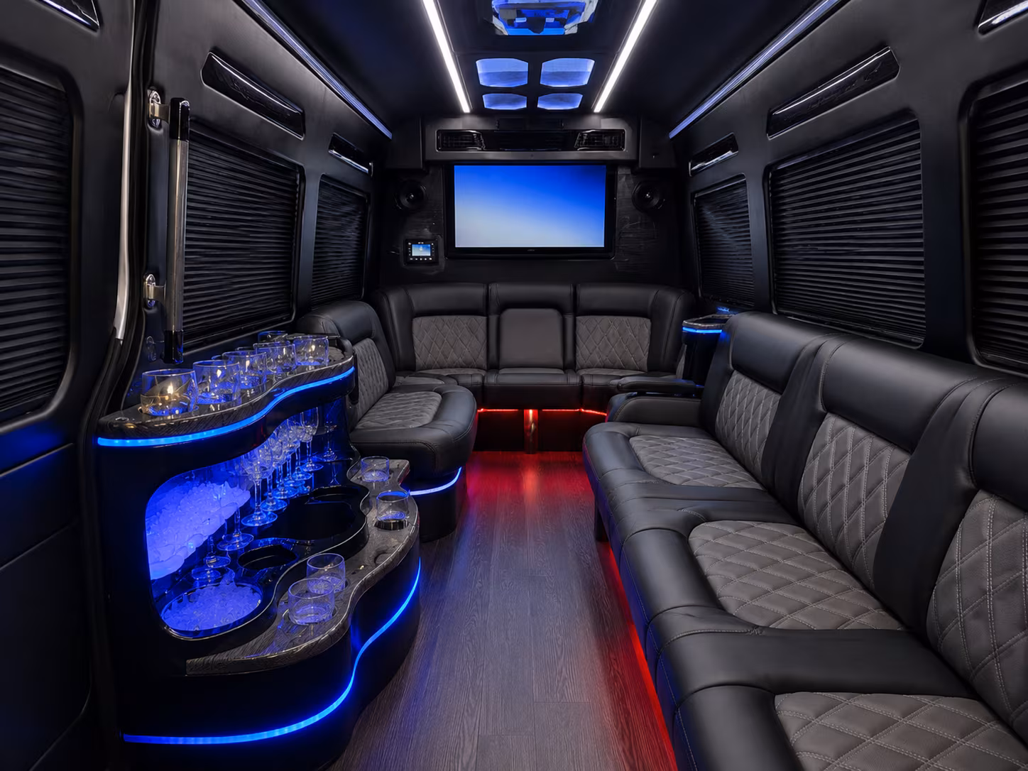 lamiradacharterbuscompany com lets you compare buses for honda center the rose bowl and beyond