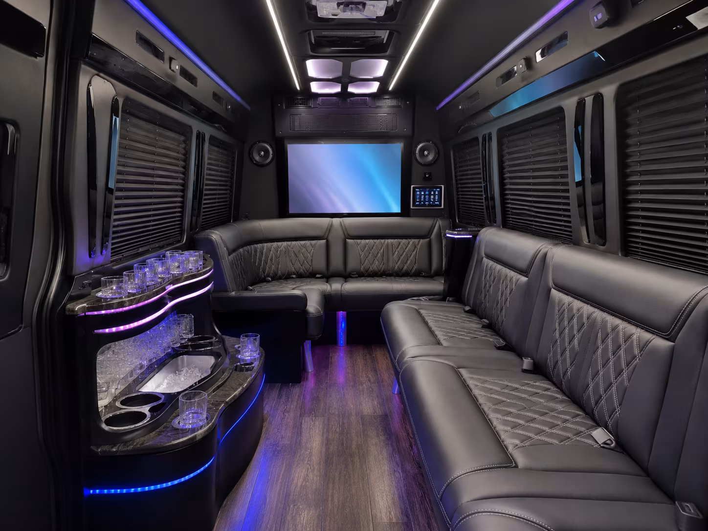 let lamiradacharterbuscompany com handle the i 5 and sr 91 so your wedding day stays on schedule