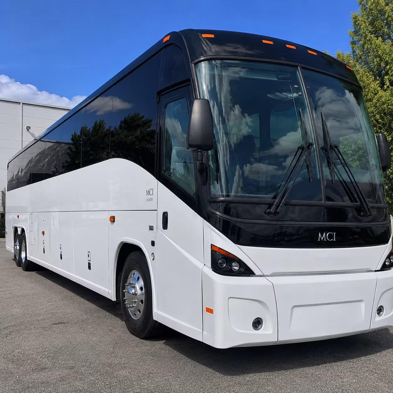 skip the i 5 and sr 91 gridlock with a la mirada employee shuttle