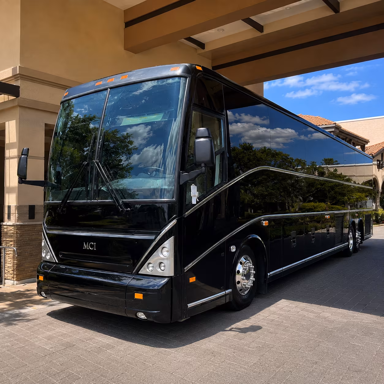 with lamiradacharterbuscompany com you can plan the whole field trip season at once