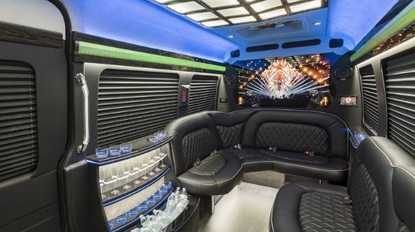 la mirada sprinter limo rental rental